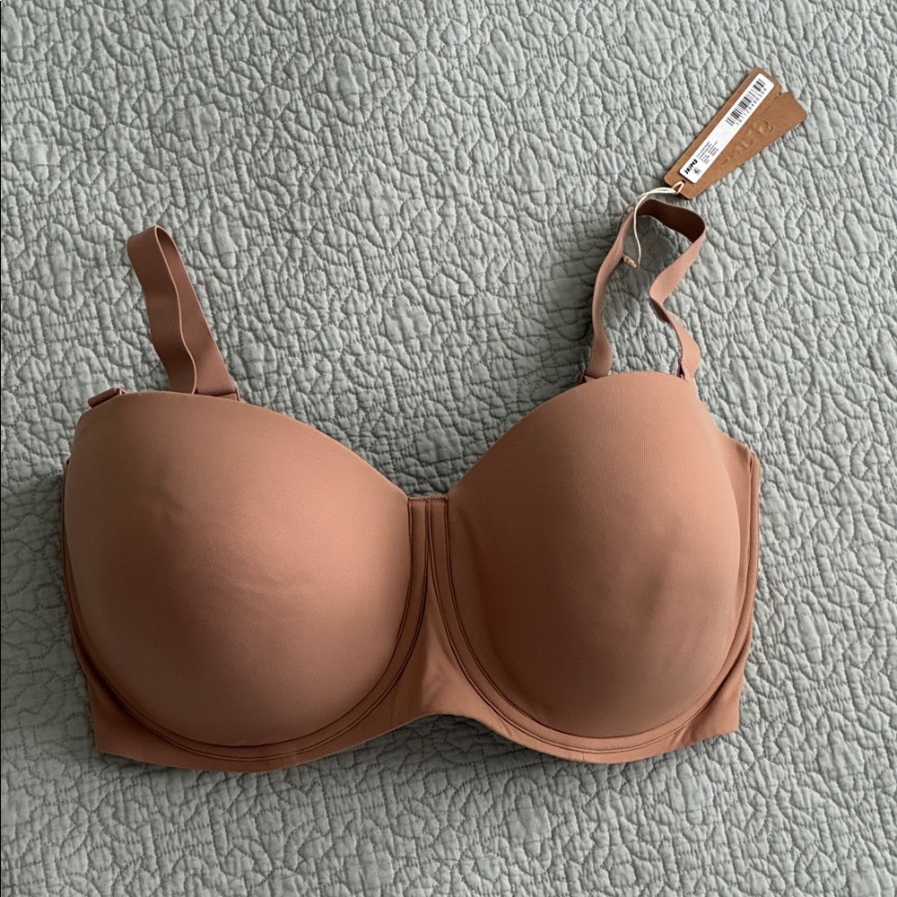 SKIMS NWT Smooth Molded Strapless Convertible Bra in Sienna New Underwire 38DDDD